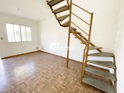 Casa de Condomínio com 2 Quartos à venda, 57m² no Campo Alegre, Nova Iguaçu