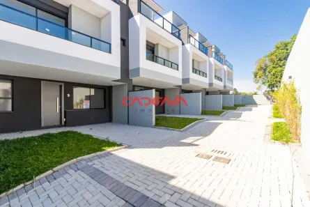 Sobrado com 3 Quartos à venda, 130m² no São Lourenço, Curitiba