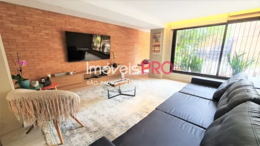Casa de Vila com 2 Quartos para alugar, 200m² no Vila Olímpia, São Paulo