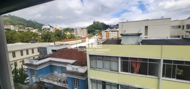 Loja / Salão / Ponto Comercial com 1 Quarto à venda, 40m² no Centro, Nova Friburgo