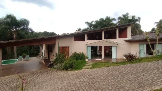 Fazenda / Sítio / Chácara com 3 Quartos à venda, 250m² no Rondinha, Campo Largo