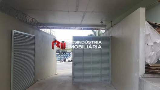 Galpão / Depósito / Armazém para alugar, 700m² no Vila Caldas, Carapicuíba