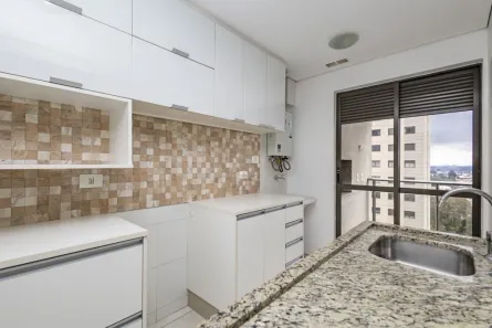 Apartamento com 2 Quartos para alugar, 60m² no Capão Raso, Curitiba