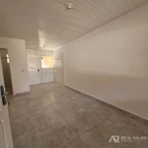 Casa com 2 Quartos para alugar, 55m² no Gralha Azul, Fazenda Rio Grande
