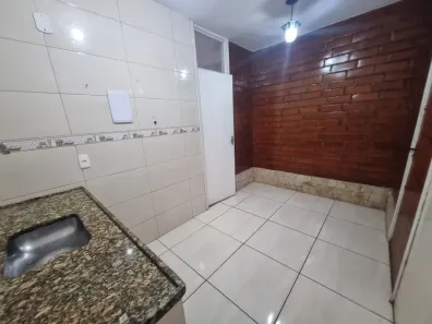 Casa de Condomínio com 2 Quartos para alugar, 95m² no Cosmorama, Mesquita