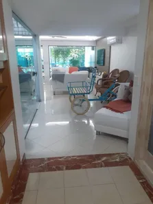 Sobrado com 5 Quartos para venda ou aluguel, 200m² no Riviera, Bertioga