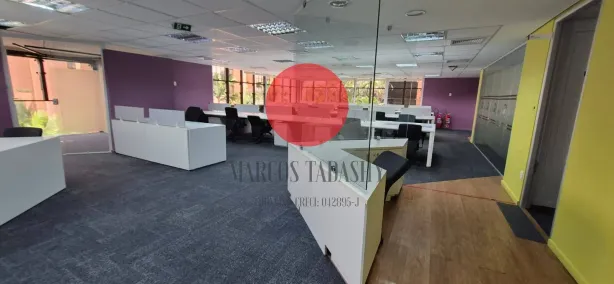 Andar / Laje corporativa para alugar, 550m² no Green Valley Alphaville, Barueri