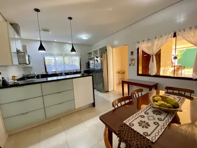 Casa de Condomínio com 5 Quartos à venda, 540m² no Park Way, Brasília