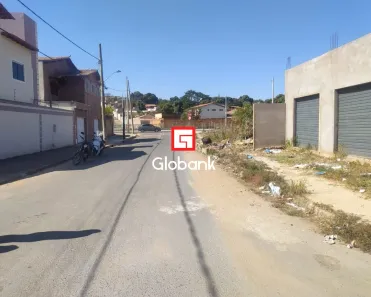 Loja / Salão / Ponto Comercial com 1 Quarto à venda, 200m² no Vila Greice, Montes Claros