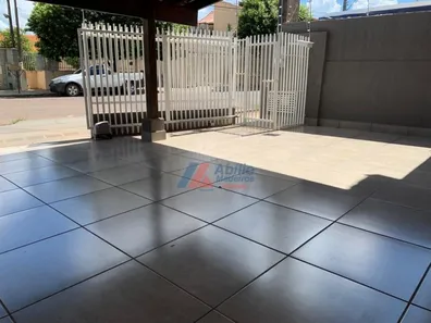 Casa com 3 Quartos à venda, 125m² no Vera Cruz, Londrina