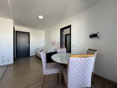Apartamento com 1 Quarto para alugar, 45m² no Zona 08, Maringá
