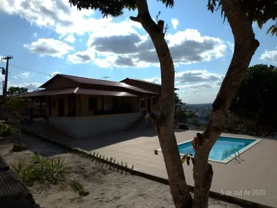 Fazenda / Sítio / Chácara com 3 Quartos à venda, 2400m² no Porta Florada, Gravatá