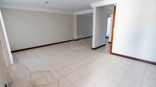 Sobrado com 3 Quartos à venda, 132m² no Boa Vista, Curitiba