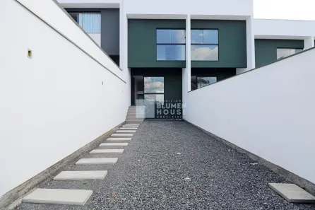 Sobrado com 2 Quartos à venda, 107m² no Itoupava Norte, Blumenau