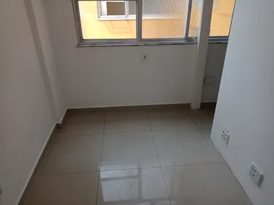 Conjunto Comercial / Sala para alugar, 25m² no Centro, Duque de Caxias