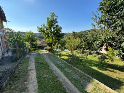 Fazenda / Sítio / Chácara com 3 Quartos à venda, 1000m² no Ibiúna, Ibiúna