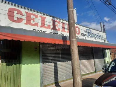 Loja / Salão / Ponto Comercial à venda, 200m² no Doutor Tancredo de Almeida Neves, Araraquara