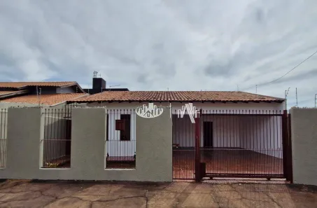 Casa com 3 Quartos à venda, 166m² no Leonor, Londrina