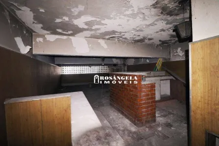 Loja / Salão / Ponto Comercial à venda, 145m² no Várzea, Teresópolis