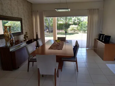 Casa de Condomínio com 5 Quartos para venda ou aluguel, 380m² no Busca Vida (Abrantes), Camaçari