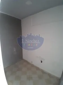 Conjunto Comercial / Sala para alugar, 30m² no Jardim Caiubi, Itaquaquecetuba