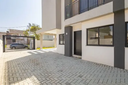 Casa de Condomínio com 3 Quartos à venda, 129m² no Santa Felicidade, Curitiba