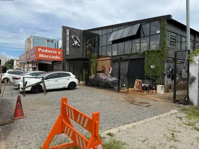 Galpão / Depósito / Armazém com 2 Quartos à venda, 510m² no Setor Industrial, Brasília