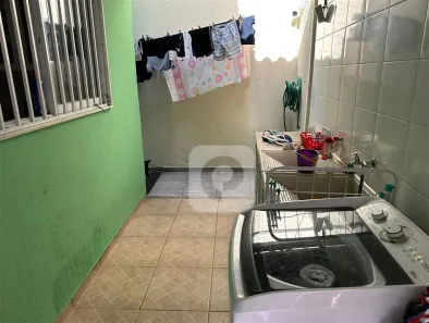 Sobrado com 4 Quartos à venda, 164m² no Centro, Nova Iguaçu