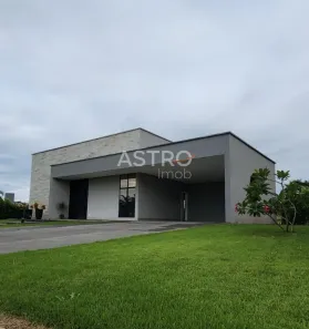 Casa de Condomínio com 4 Quartos à venda, 1257m² no , Hidrolândia
