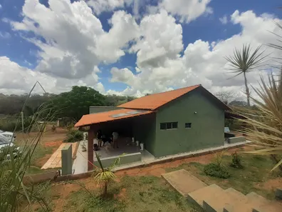 Fazenda / Sítio / Chácara com 2 Quartos à venda, 60000m² no Jardim Roriz, Brasília