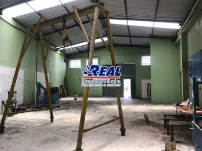 Galpão / Depósito / Armazém à venda, 229m² no Nossa Senhora de Lourdes, Ibirité