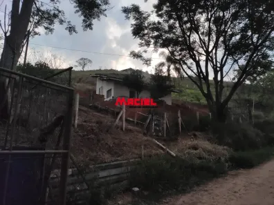 Fazenda / Sítio / Chácara com 2 Quartos à venda, 754m² no Jardim Colônia, Jacareí