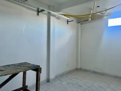 Galpão / Depósito / Armazém para alugar, 200m² no Novo Aleixo, Manaus