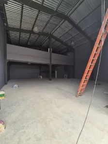Galpão / Depósito / Armazém para alugar, 302m² no Várzea do Ranchinho, Camboriú