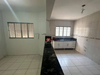 Casa com 4 Quartos para alugar, 160m² no Parque Nova Carioba, Americana