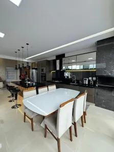 Casa de Condomínio com 3 Quartos à venda, 204m² no Jardins Nápoles, Senador Canedo
