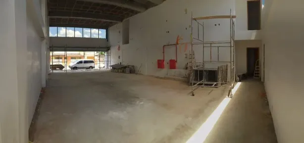 Casa Comercial à venda, 620m² no Centro, Nilópolis