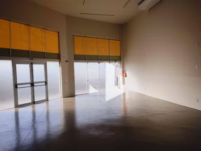 Galpão / Depósito / Armazém à venda, 160m² no , Pederneiras