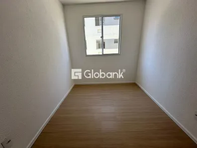 Apartamento com 2 Quartos para alugar, 45m² no São Geraldo, Montes Claros