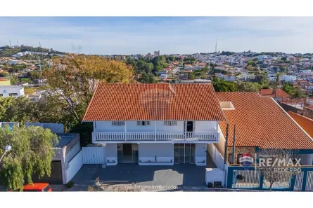 Conjunto Comercial / Sala com 3 Quartos à venda, 227m² no Centro, Vinhedo