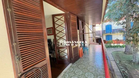 Casa de Condomínio com 4 Quartos para venda ou aluguel, 174m² no Alto, Teresópolis