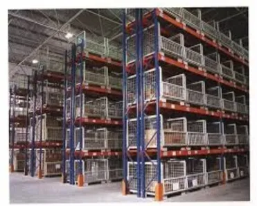 Galpão / Depósito / Armazém com 1 Quarto para venda ou aluguel, 8000m² no , Simões Filho