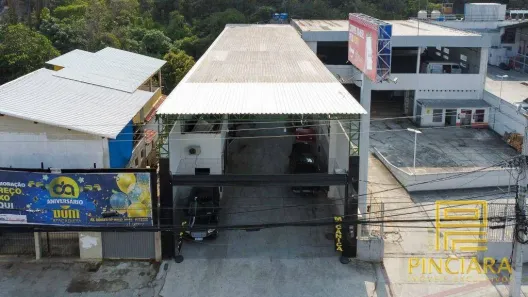 Galpão / Depósito / Armazém para venda ou aluguel, 500m² no Santa Rosa, Niterói