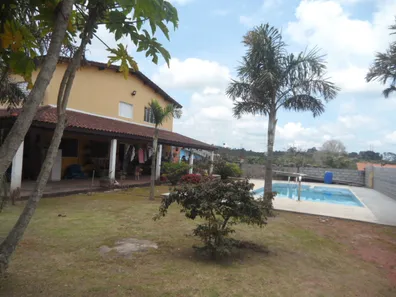 Fazenda / Sítio / Chácara com 3 Quartos à venda, 1030m² no Ibiúna, Ibiúna