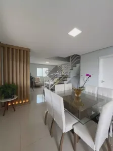 Sobrado com 3 Quartos à venda, 141m² no Jardim Vitória IV, Poços de Caldas