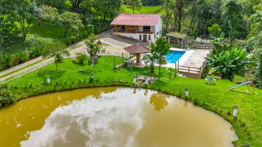 Fazenda / Sítio / Chácara com 6 Quartos à venda, 11000m² no São Miguel, Almirante Tamandaré