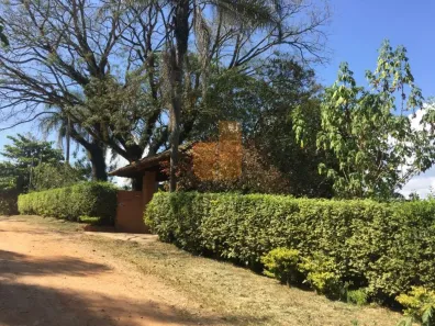 Fazenda / Sítio / Chácara com 3 Quartos à venda, 3200m² no Centro (São João Novo), São Roque