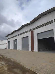 Galpão / Depósito / Armazém para alugar, 211m² no Centenário, Campina Grande