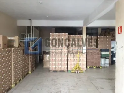 Prédio Inteiro com 1 Quarto à venda, 460m² no Casa Grande, Diadema
