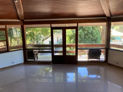 Casa de Condomínio com 4 Quartos à venda, 385m² no Itaipu, Niterói